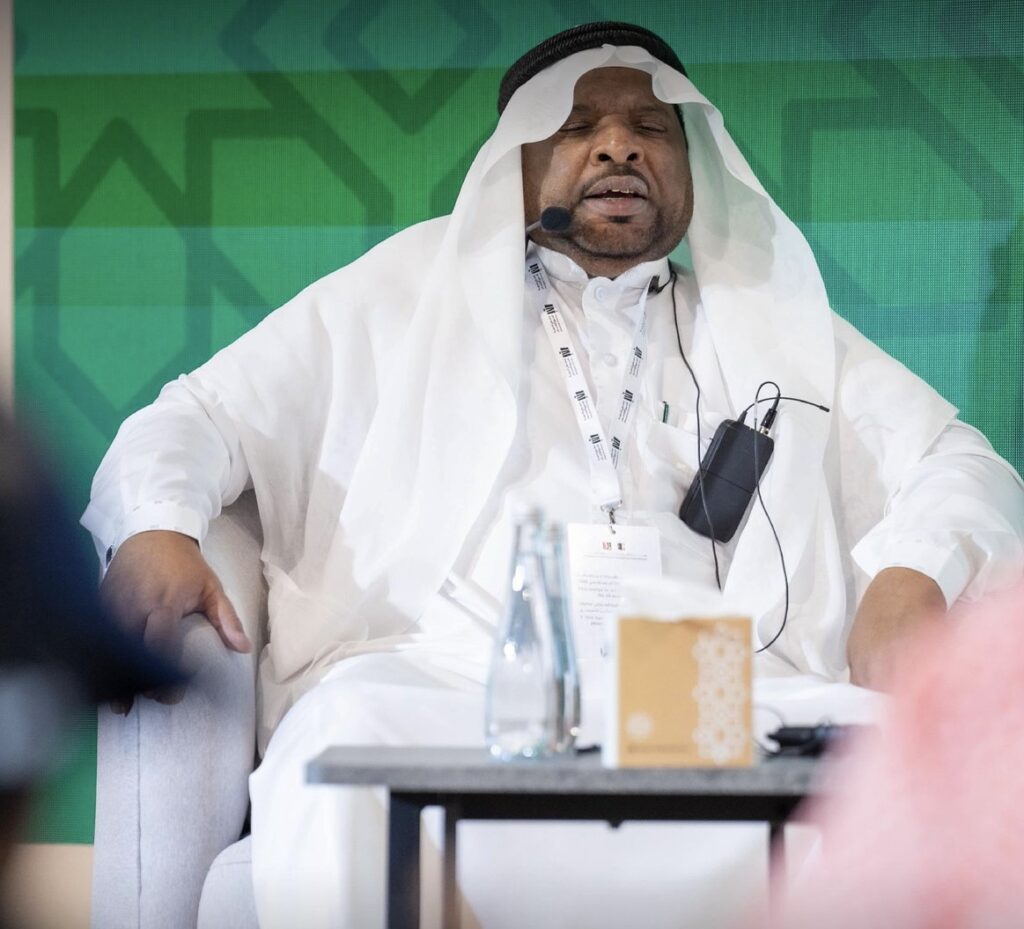 محمد بلو بلغ مجموع مؤلفاته ثمانية كتب